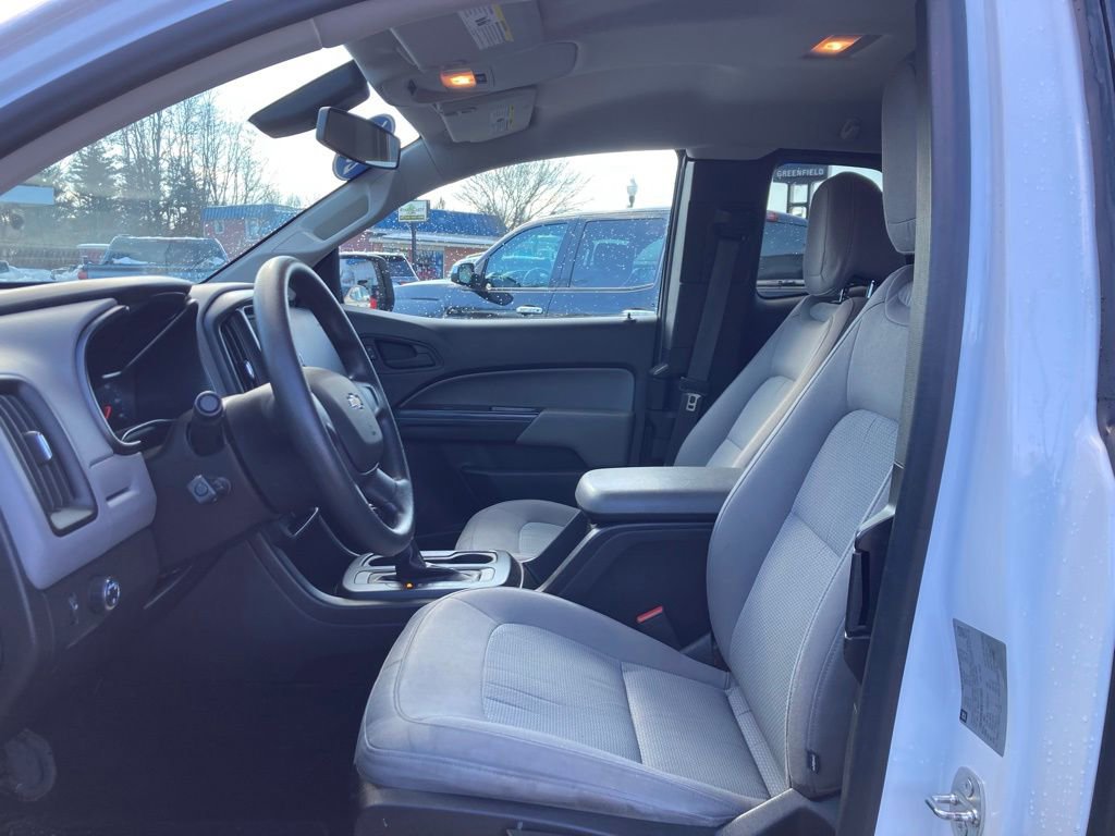 Used 2016 Chevrolet Colorado W/T image 9
