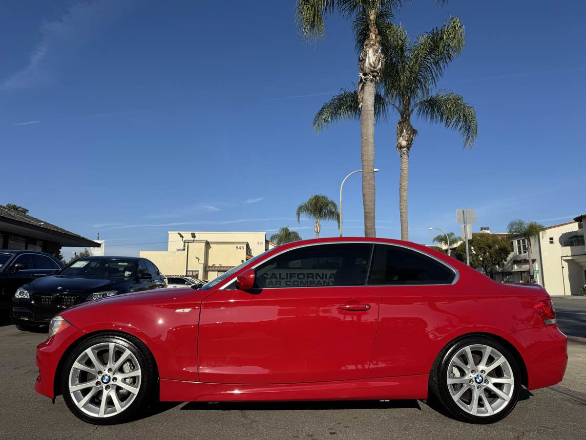 Used 2012 BMW 135i Coupe image 2