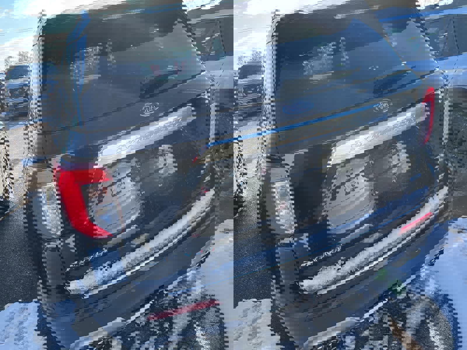 Used 2020 Ford Explorer Platinum w/ Premium Technology Package image 11