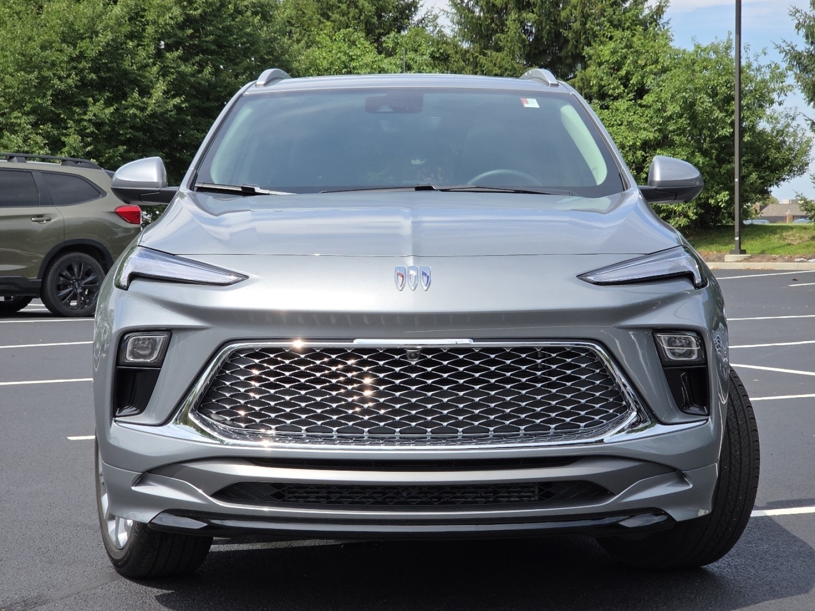 Used 2024 Buick Encore GX Avenir w/ Avenir Technology Package AWD/4WD image 18