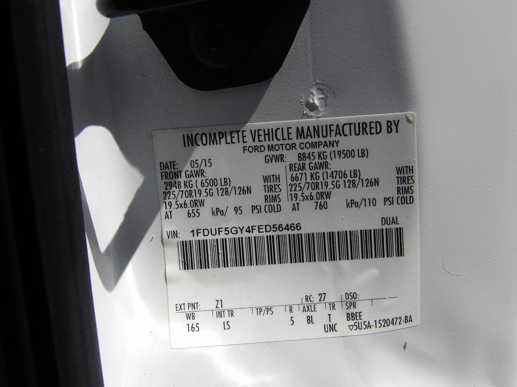 Used 2015 Ford F550 2WD Regular Cab Super Duty image 62
