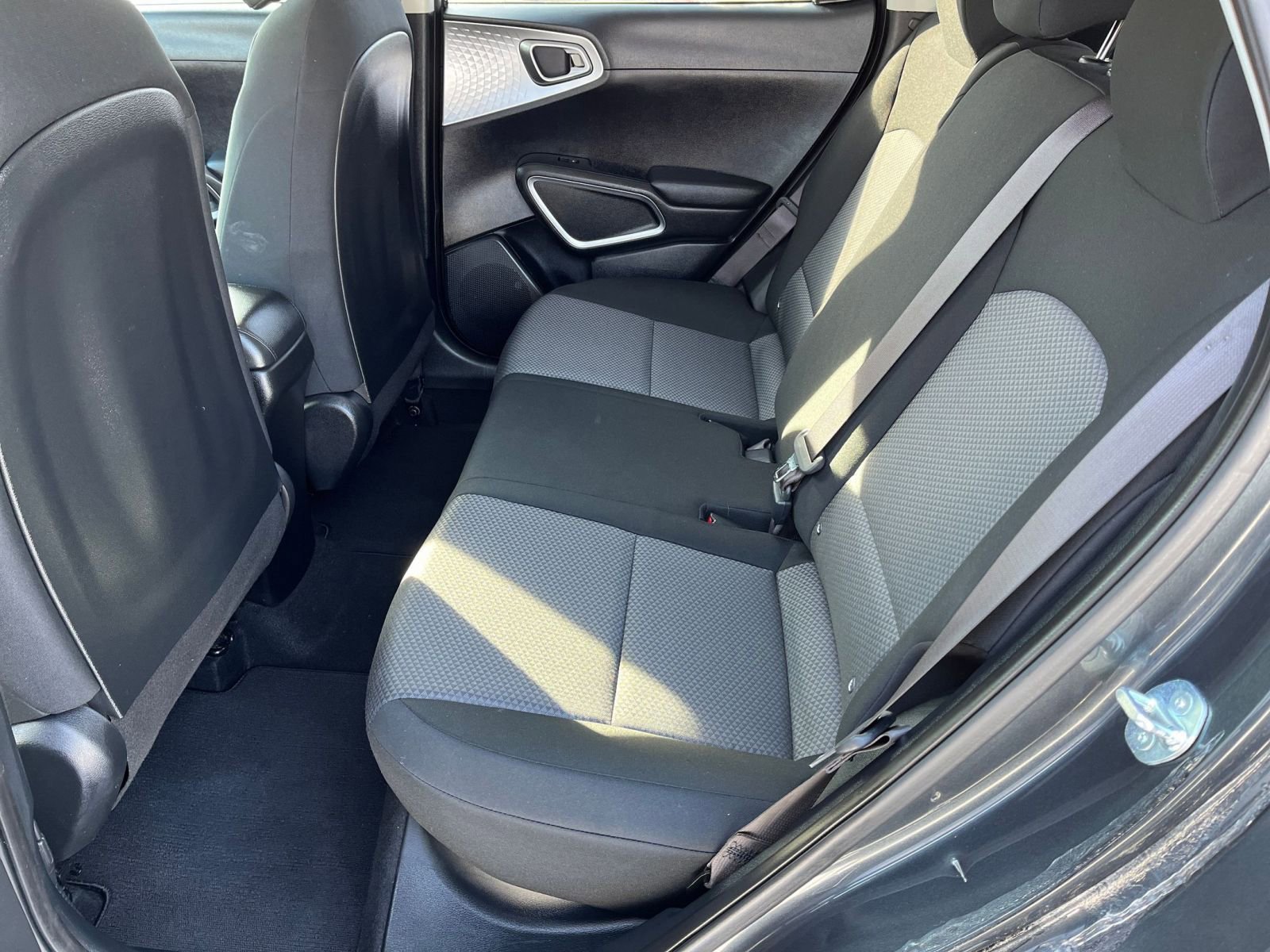 Used 2025 Kia Soul LX w/ LX Technology Package image 22