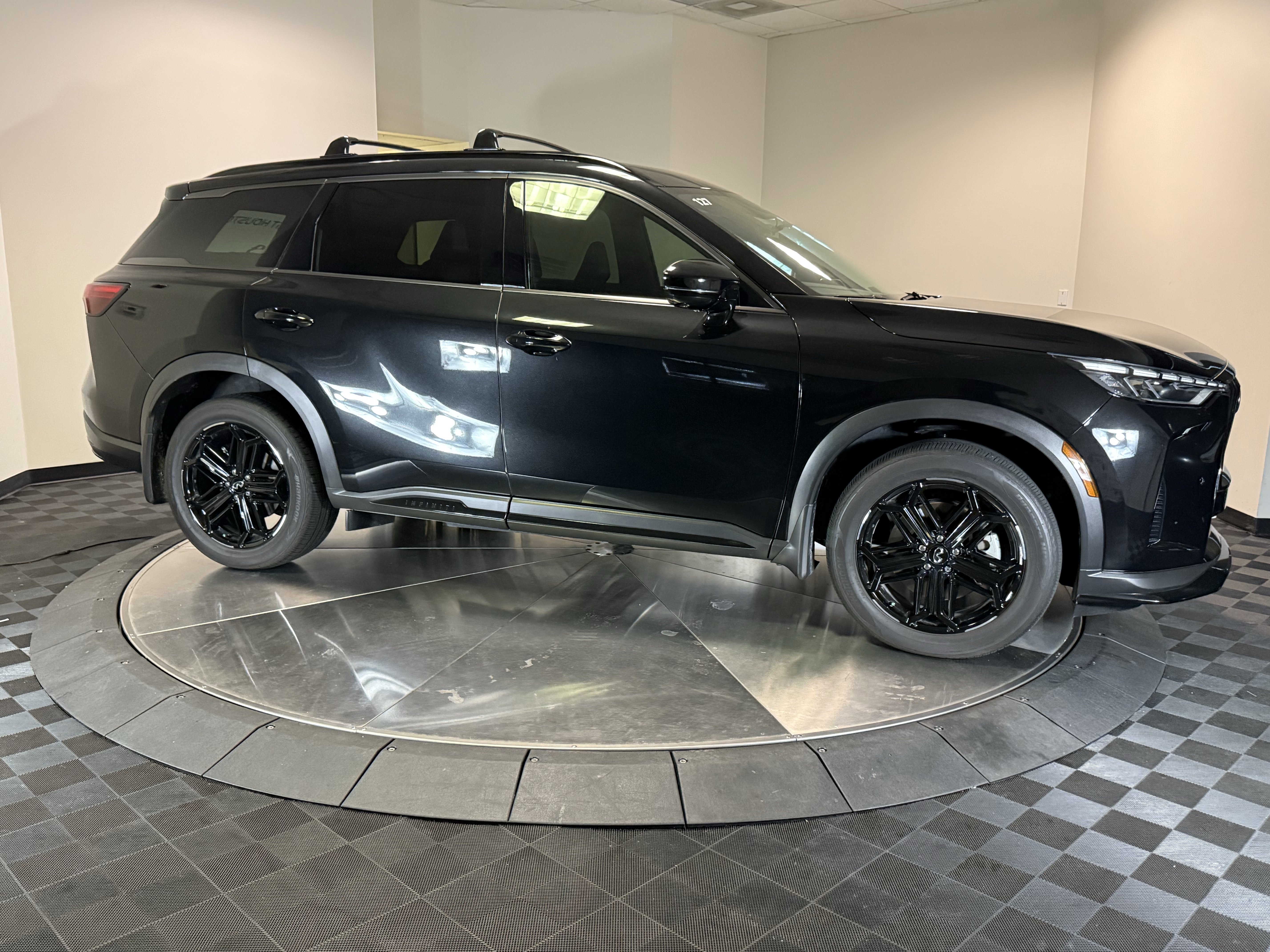Certified 2026 INFINITI QX60 Sport w/ Dark Cargo Package AWD/4WD image 9