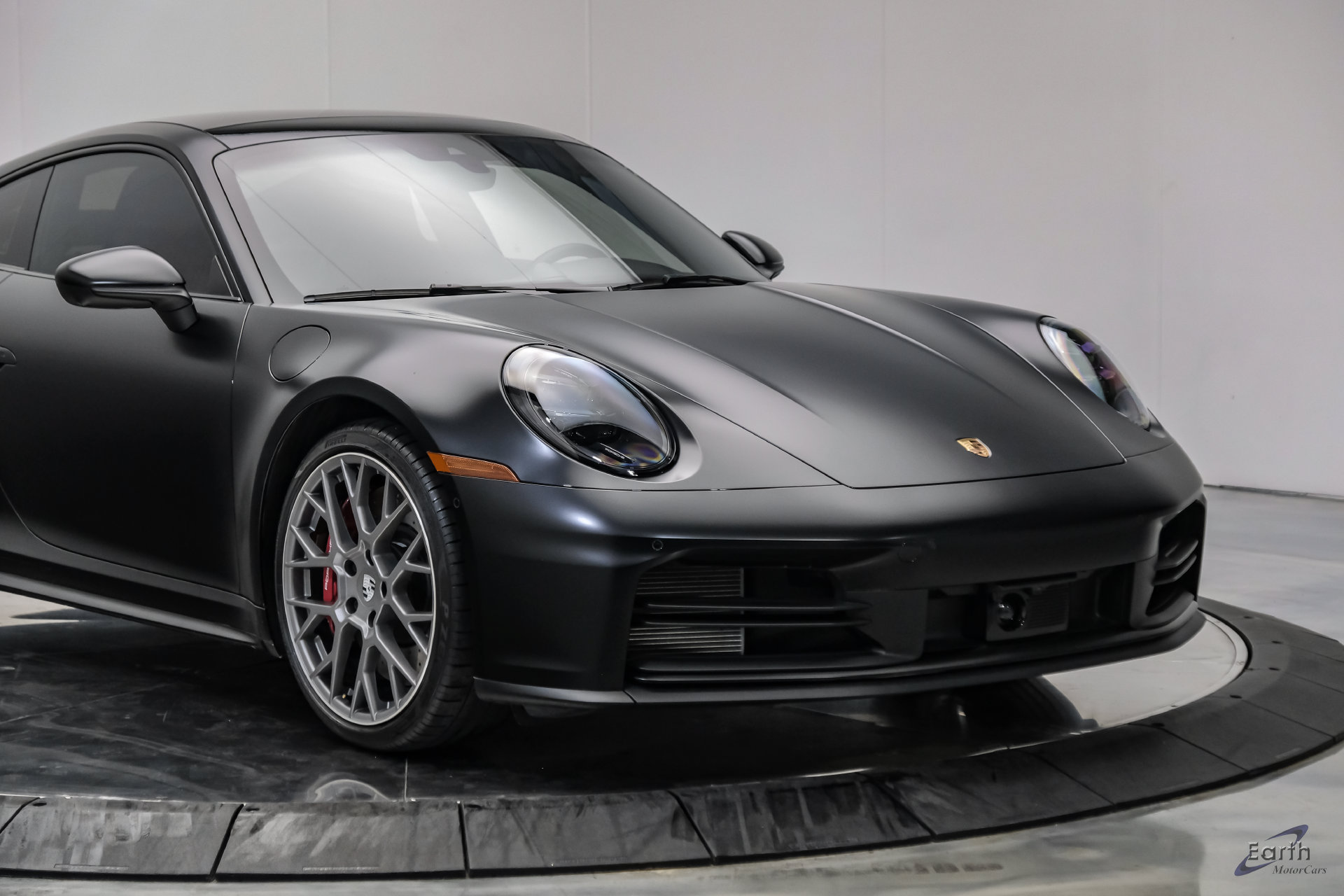 Used 2025 Porsche 911 Carrera S RWD image 25