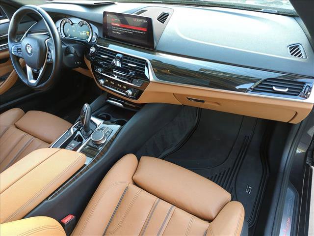 Used 2019 BMW 540i image 22