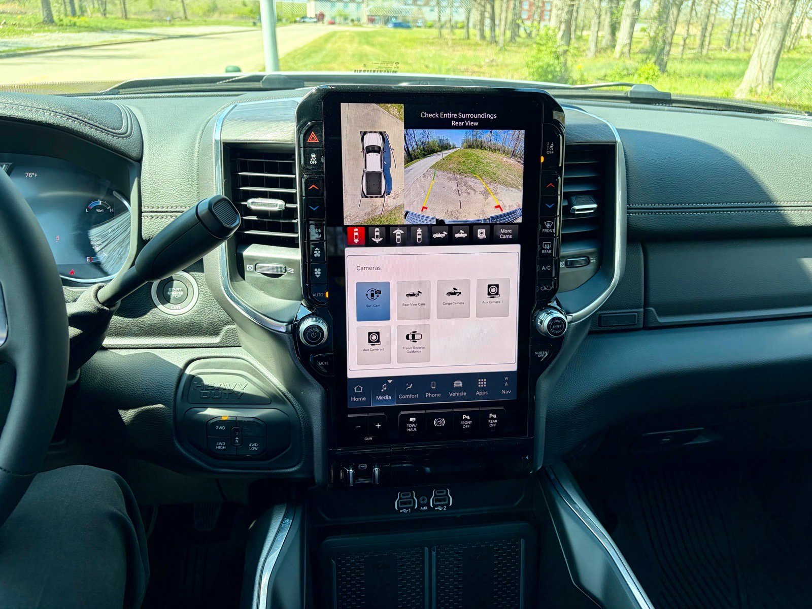 New 2026 RAM 3500 Laramie AWD/4WD image 27