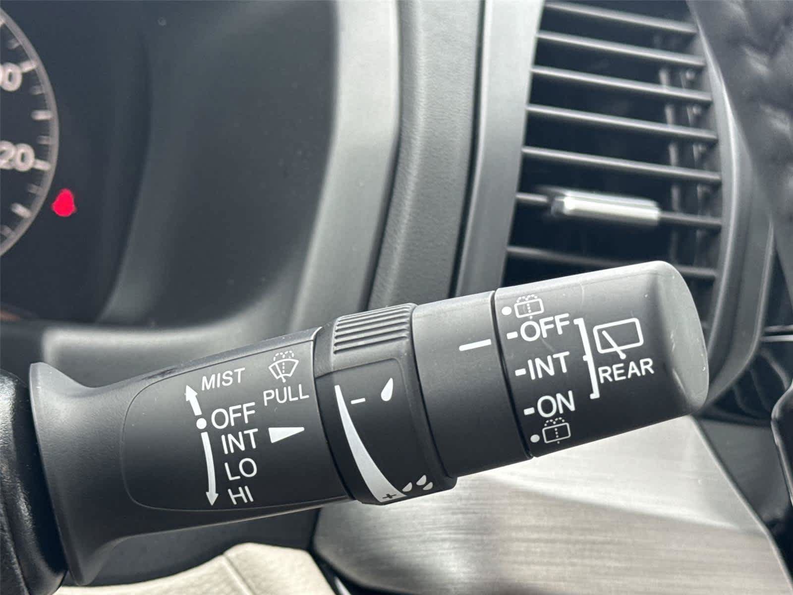 Used 2026 Honda Odyssey Touring image 22