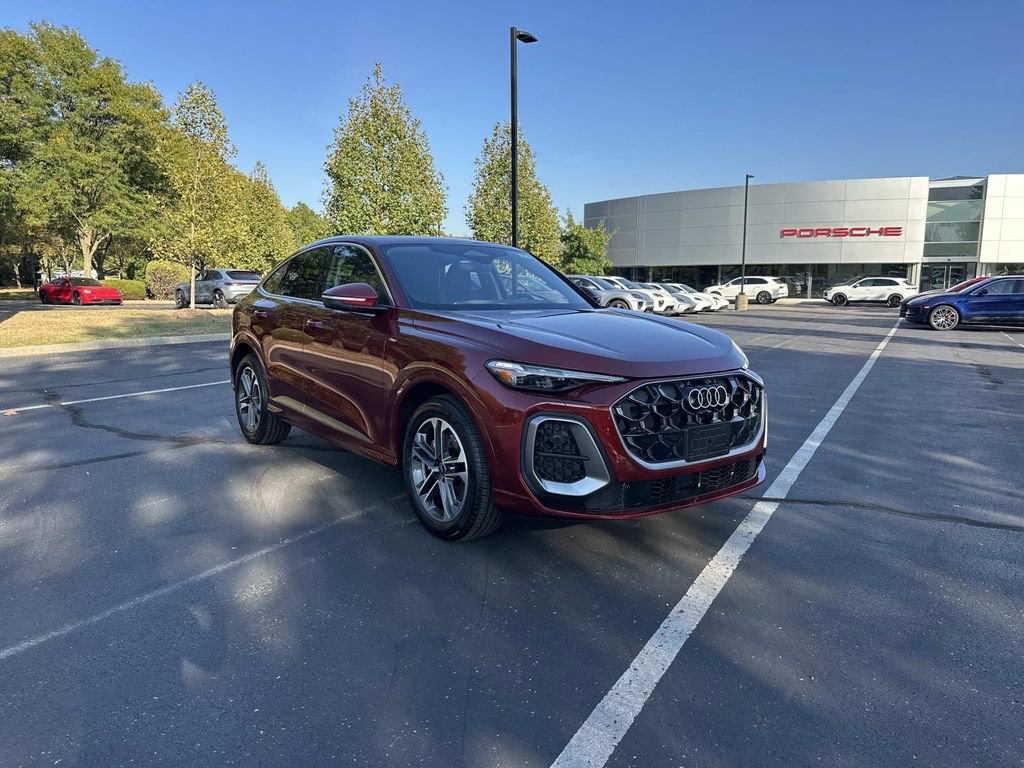 New 2025 Audi Q5 Prestige