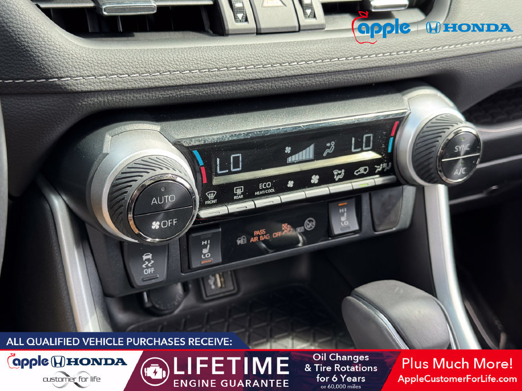 Used 2023 Toyota RAV4 XLE Premium AWD/4WD image 15