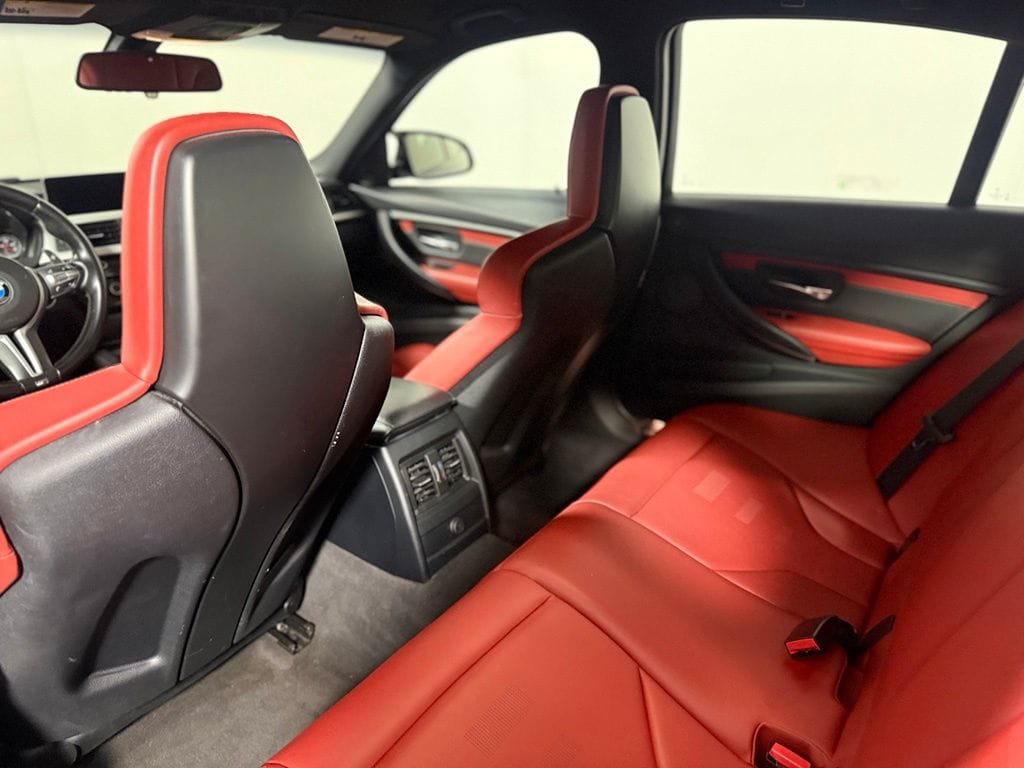 Used 2015 BMW M3 RWD image 23