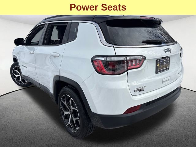 Used 2025 Jeep Compass Limited image 10