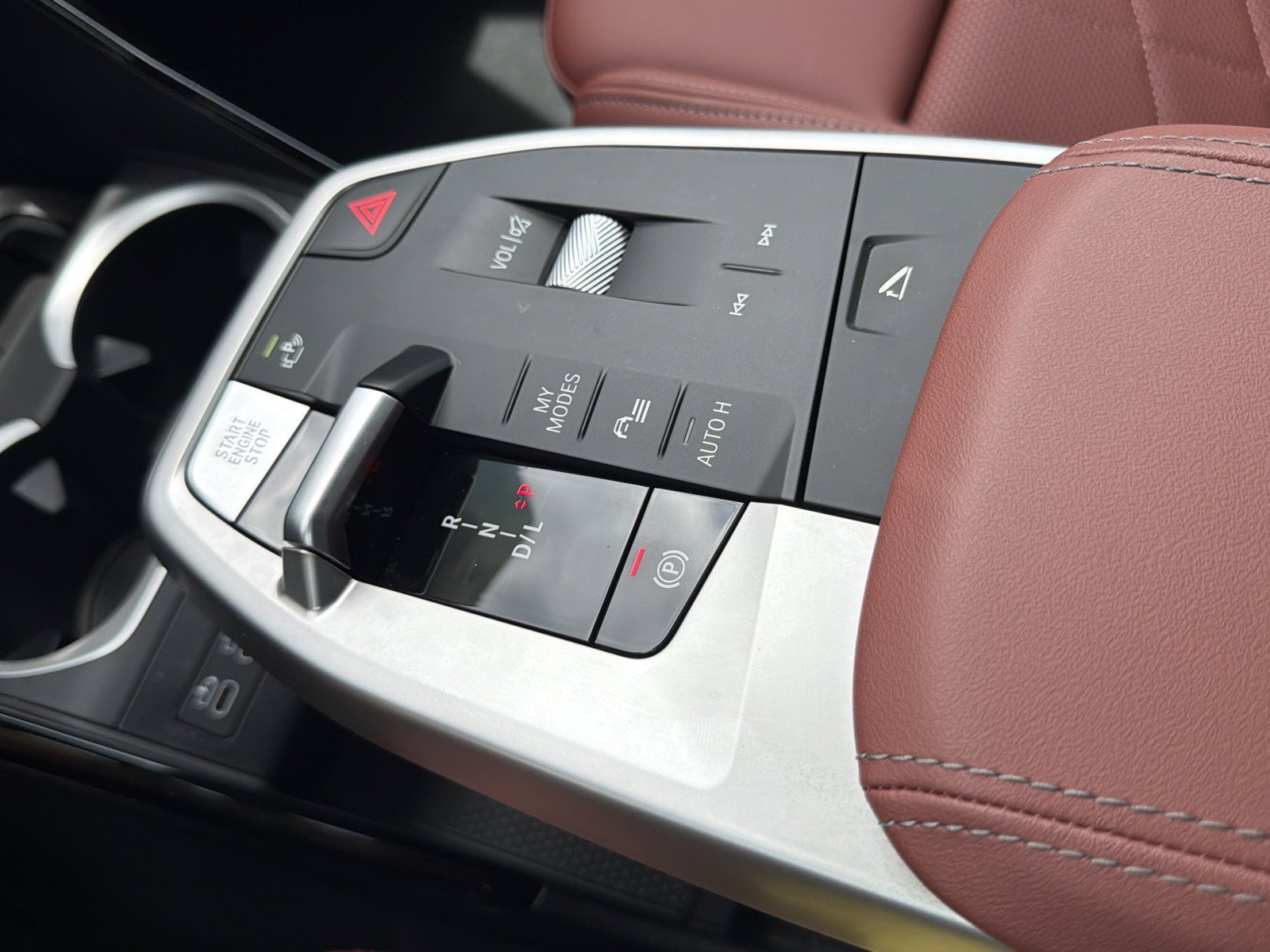 New 2026 BMW X1 xDrive28i AWD/4WD image 33