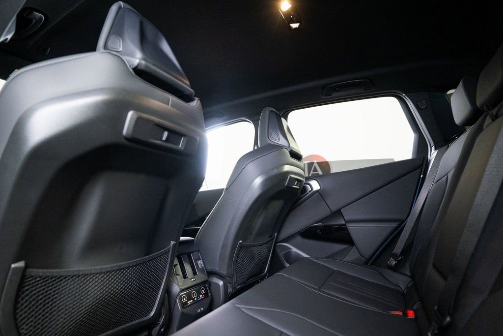 New 2026 BMW X3 xDrive30 w/ Convenience Package image 27