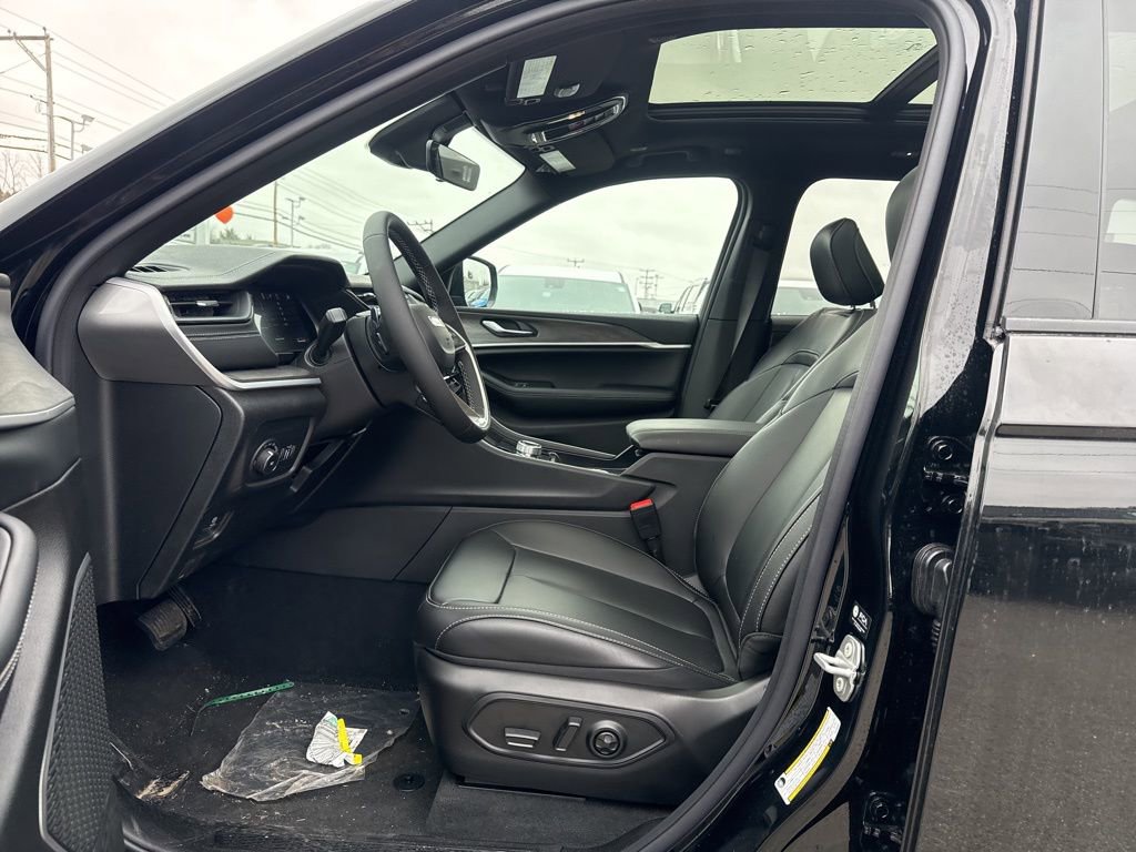 New 2026 Jeep Grand Cherokee Limited image 19