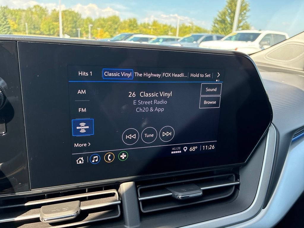 New 2026 Chevrolet Trax LS w/ LS Convenience Package FWD image 5