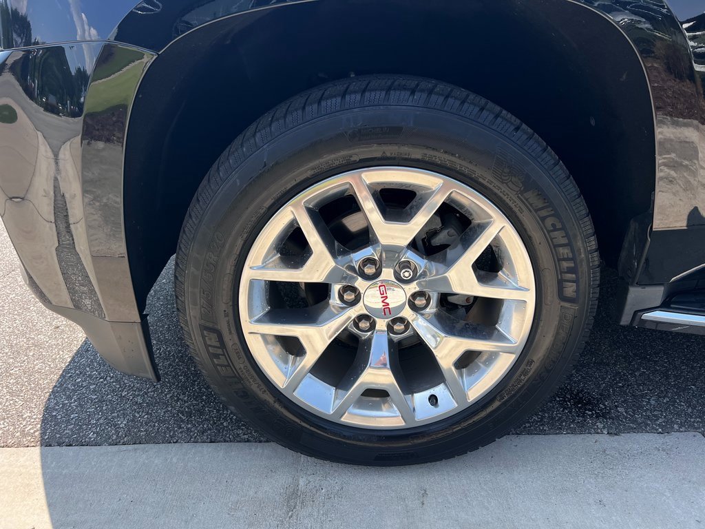 Used 2017 GMC Yukon SLE w/ SLE Value Package image 11