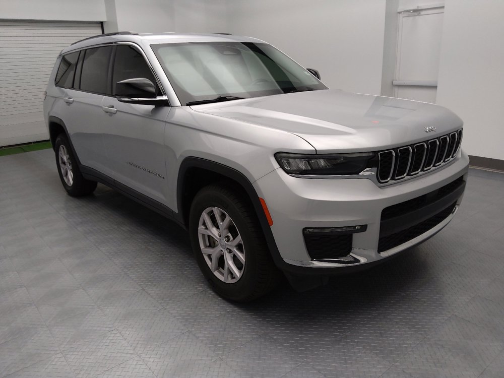 Used 2022 Jeep Grand Cherokee L Limited w/ Trailer Tow Group (B) AWD/4WD image 13