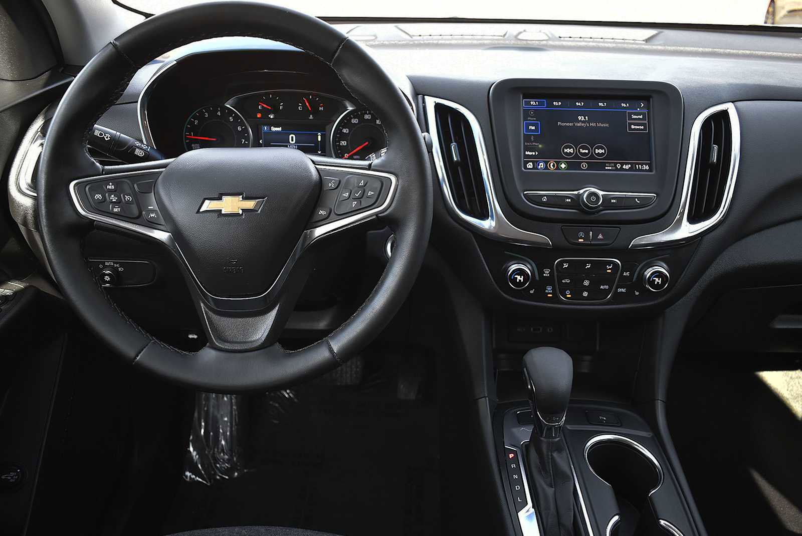 Used 2024 Chevrolet Equinox LT image 12