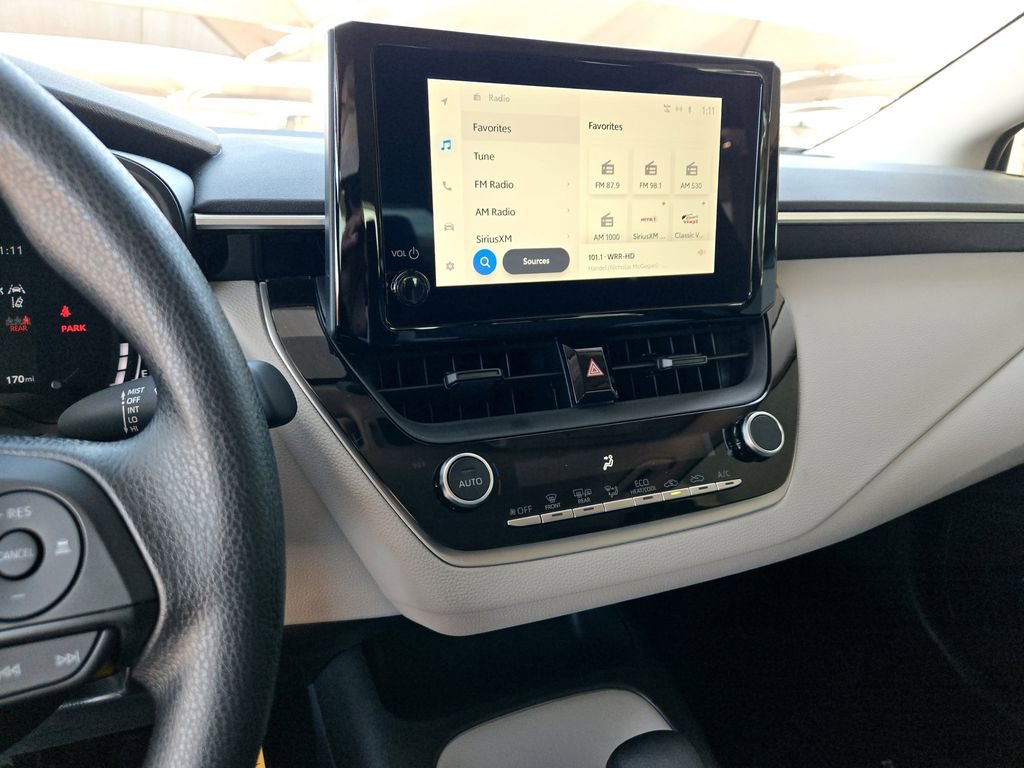 Used 2026 Toyota Corolla LE image 17