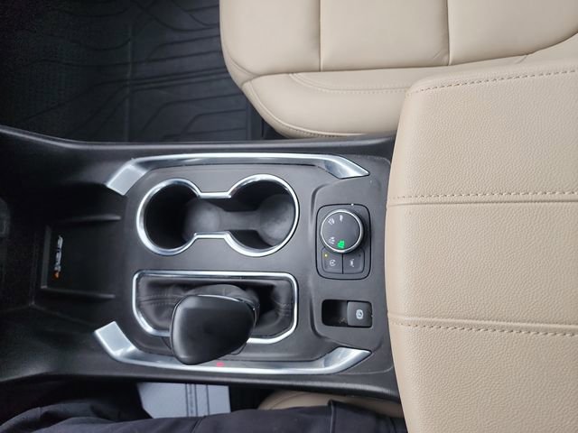 Used 2023 Chevrolet Traverse LT w/ LT Premium Package image 30