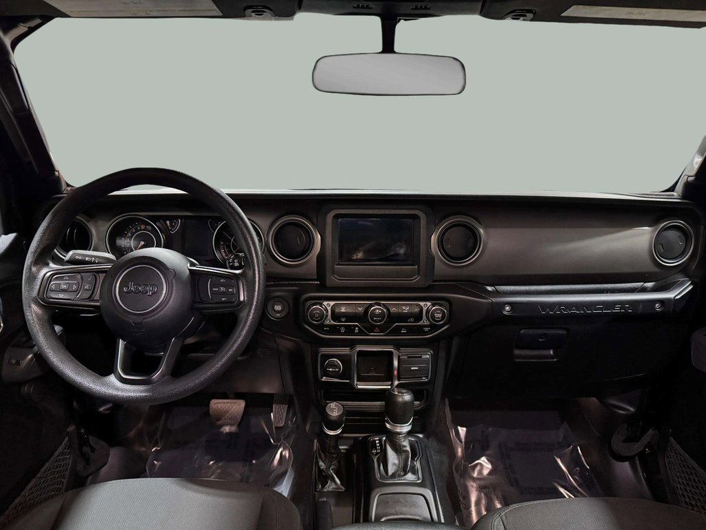 Used 2022 Jeep Wrangler Unlimited Sport image 17