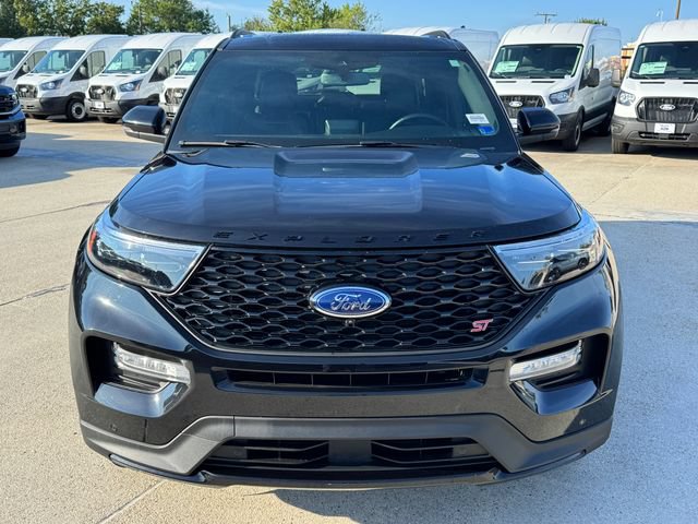 Used 2024 Ford Explorer ST w/ Equipment Group 401A AWD/4WD image 2