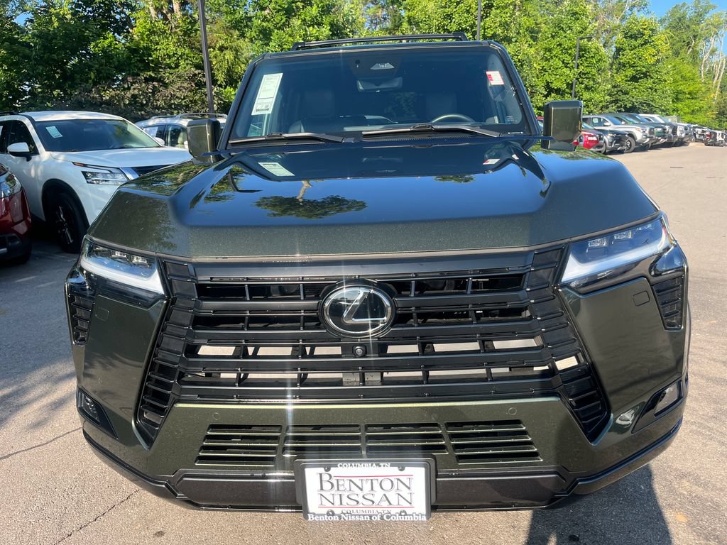Used 2025 Lexus GX 550 w/ Accessory Package (2T) AWD/4WD image 34
