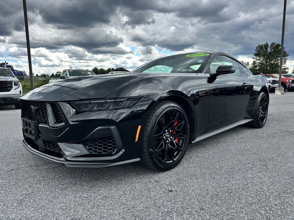 Used 2024 Ford Mustang GT Premium w/ GT Performance Package image 2