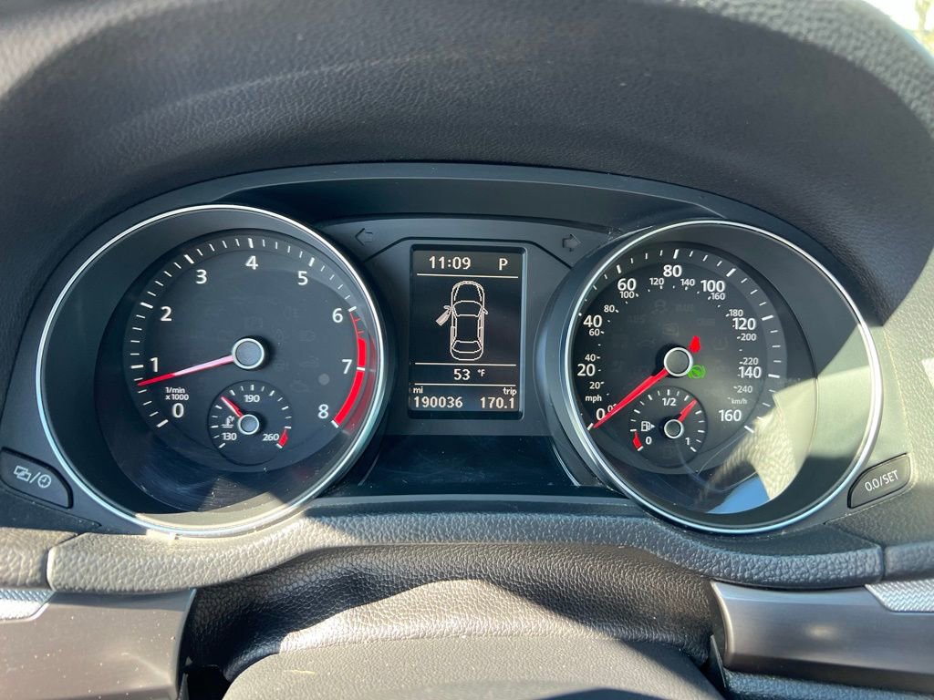 Used 2017 Volkswagen Passat 1.8T R-Line image 42