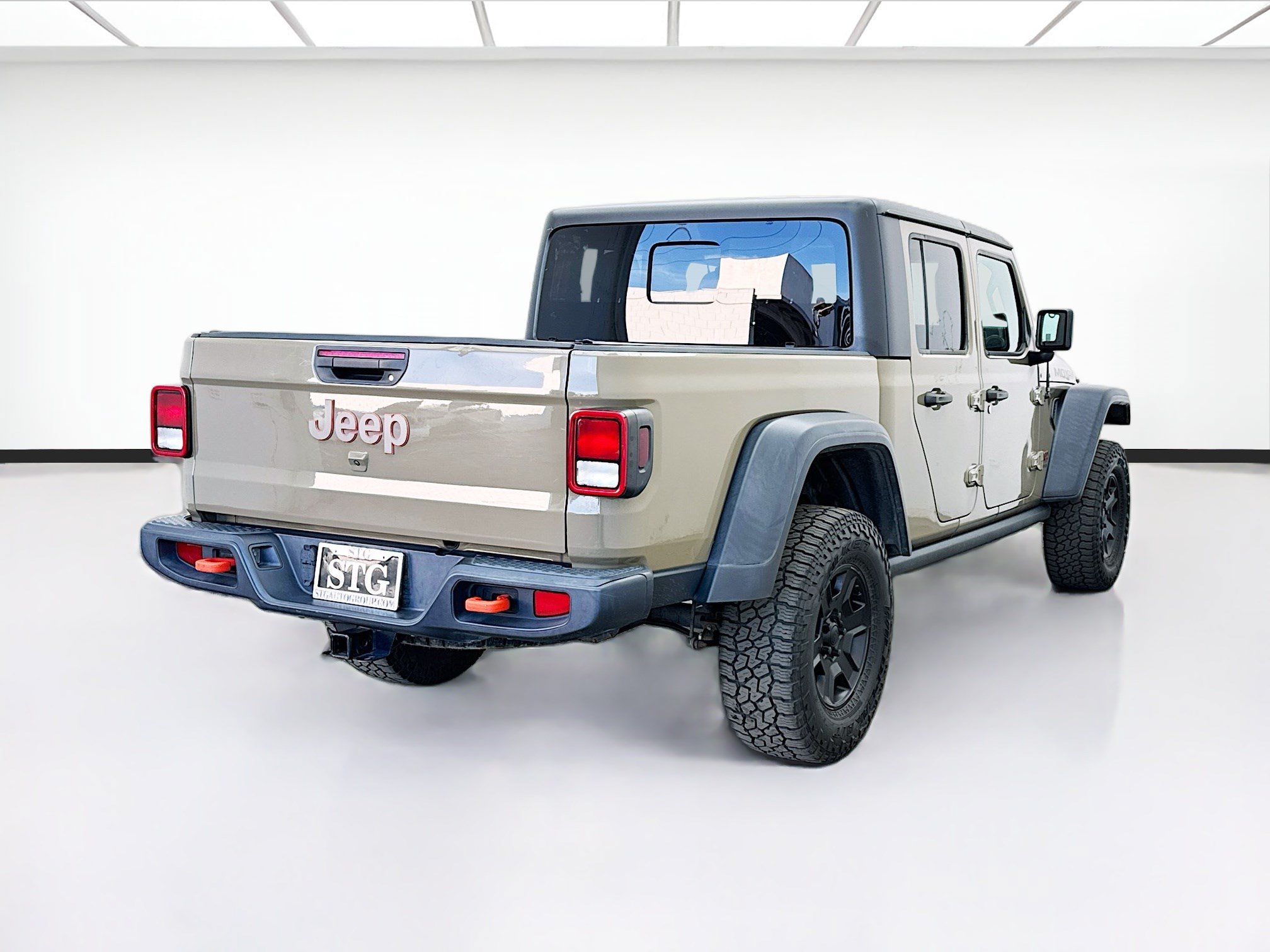 Used 2020 Jeep Gladiator Mojave w/ Trailer Tow Package AWD/4WD image 4