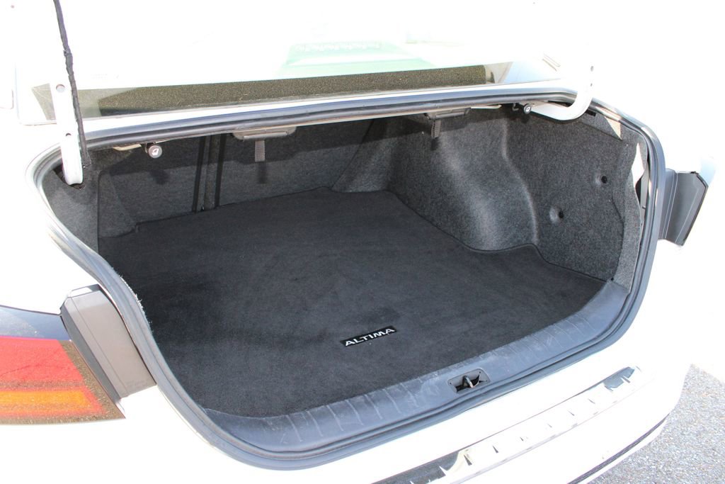 Used 2022 Nissan Altima 2.5 SV w/ SV Premium Package image 19
