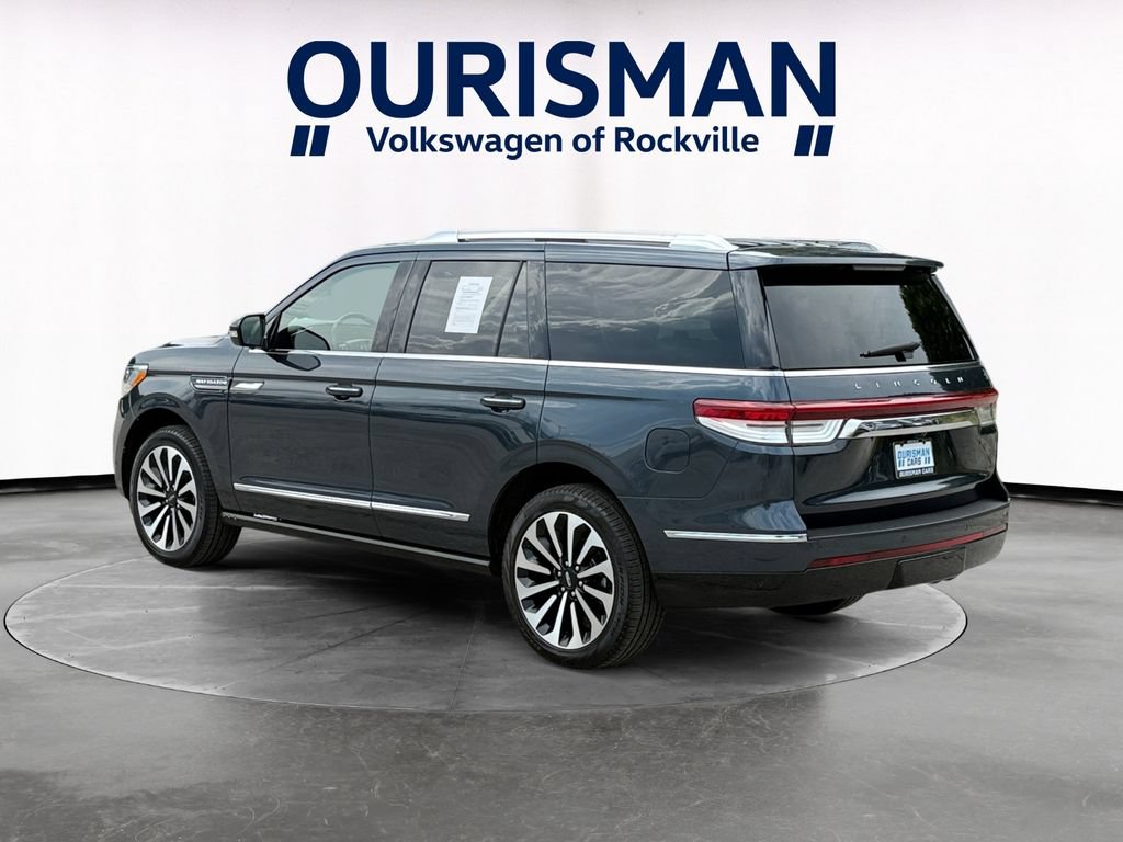 Used 2024 Lincoln Navigator Reserve AWD/4WD image 4