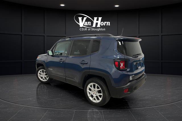 Used 2022 Jeep Renegade Latitude AWD/4WD image 5