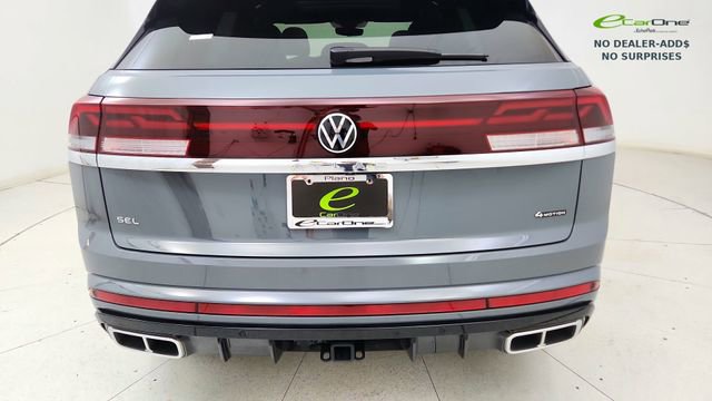 Used 2025 Volkswagen Atlas Cross Sport SEL Premium R-Line AWD/4WD image 12