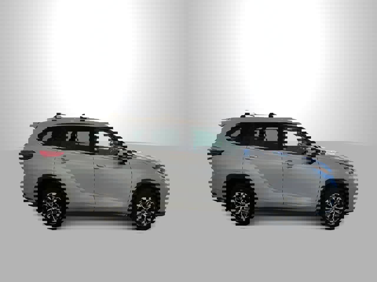 Used 2023 Toyota Highlander XLE image 9