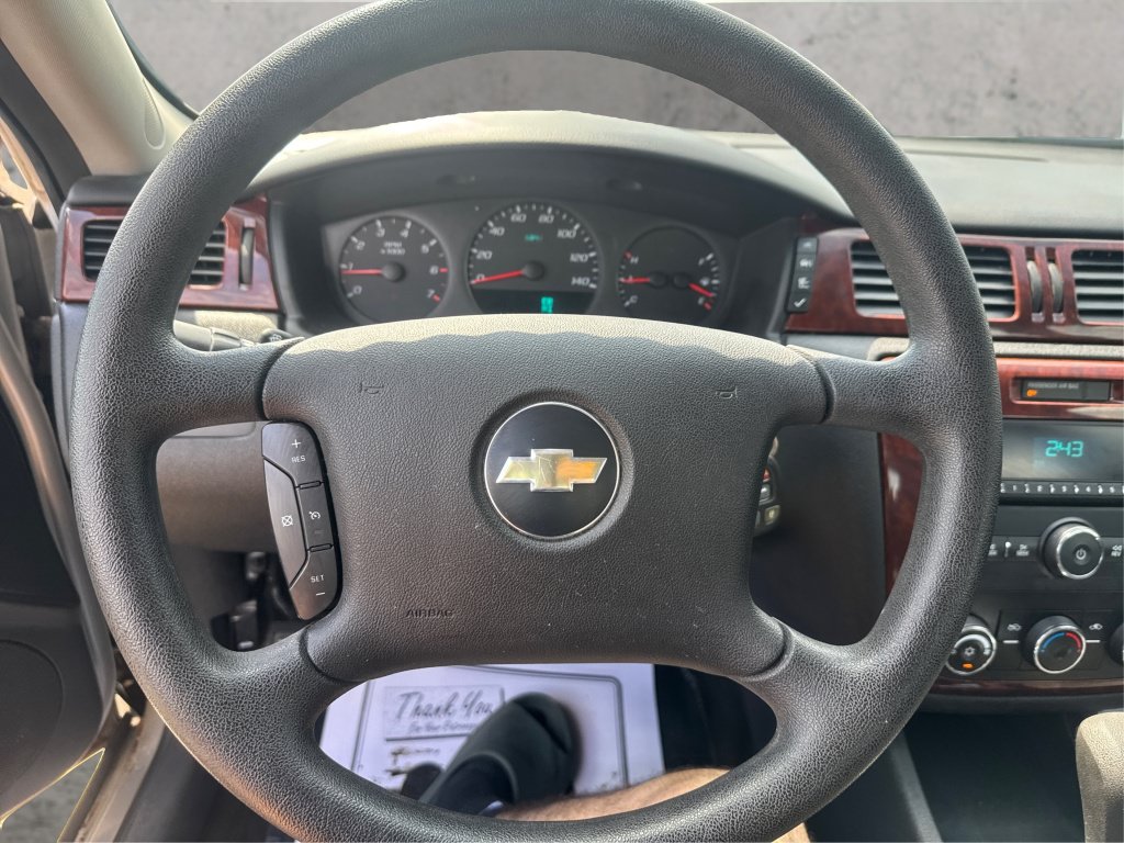 Used 2008 Chevrolet Impala LS FWD image 28