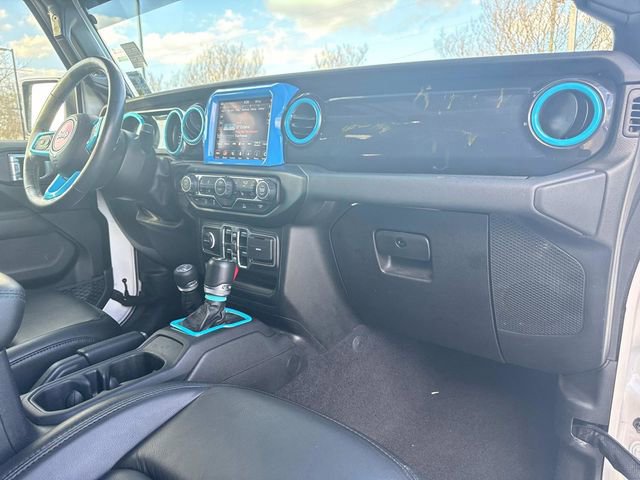 Used 2023 Jeep Wrangler Altitude image 18