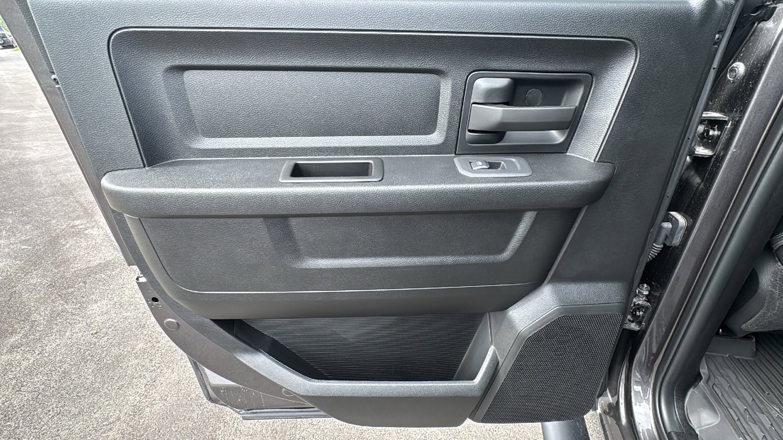 Certified 2025 RAM 2500 Tradesman image 15