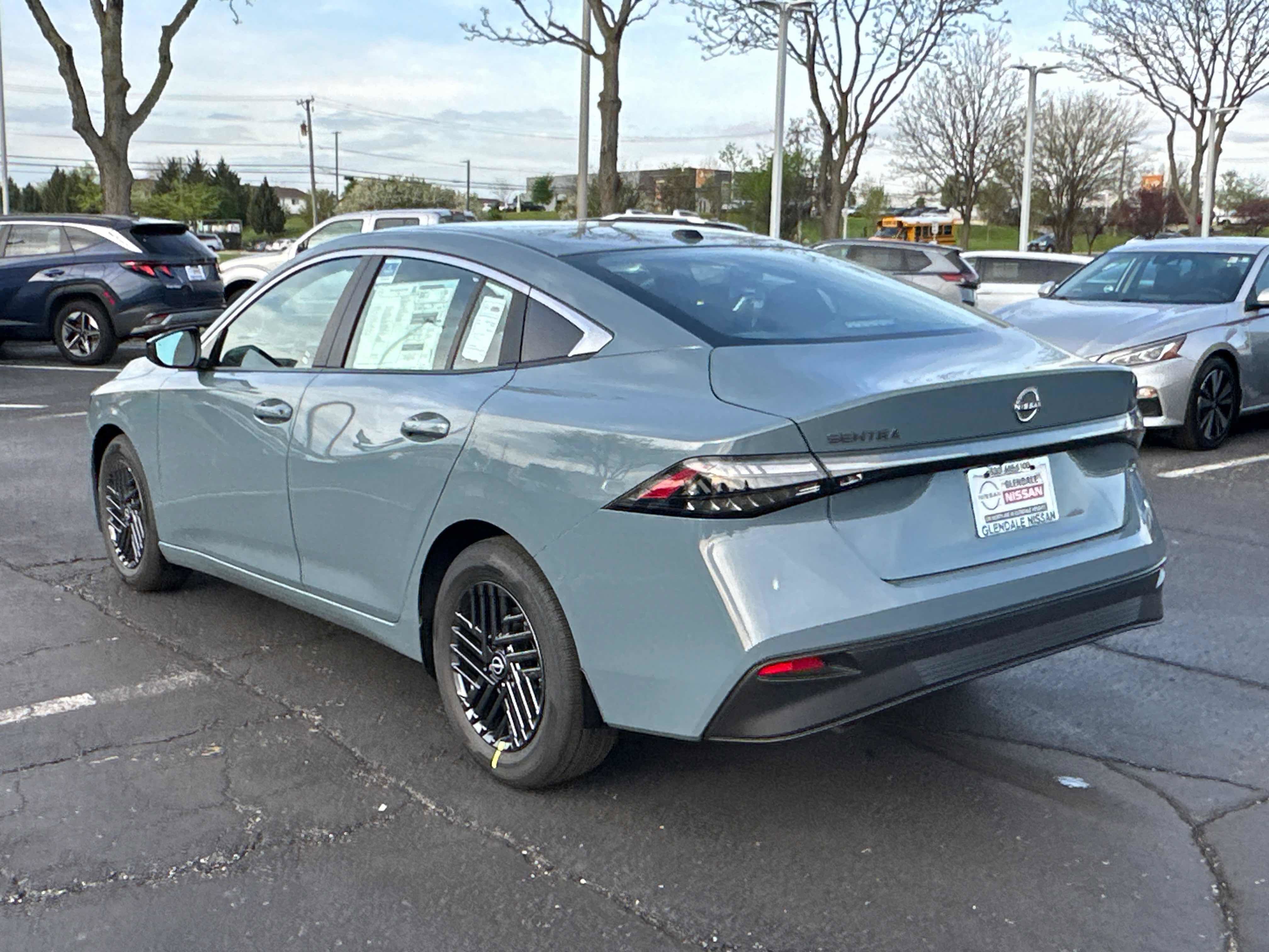 New 2026 Nissan Sentra SV w/ SV Convenience Package FWD image 6