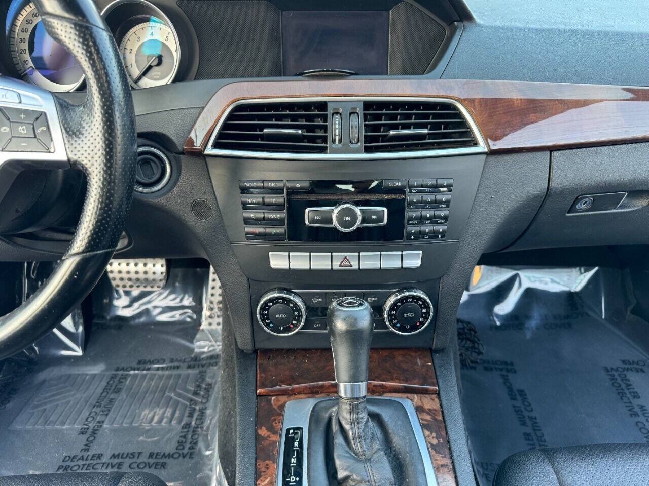 Used 2013 Mercedes-Benz C 250 Sedan image 22