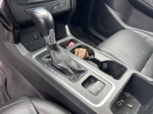 Used 2017 Ford Escape Titanium image 21