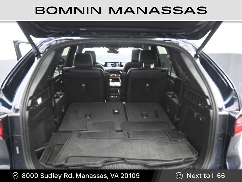 Used 2024 MAZDA CX-90 3.3 Turbo w/ Premium Plus Pkg image 9