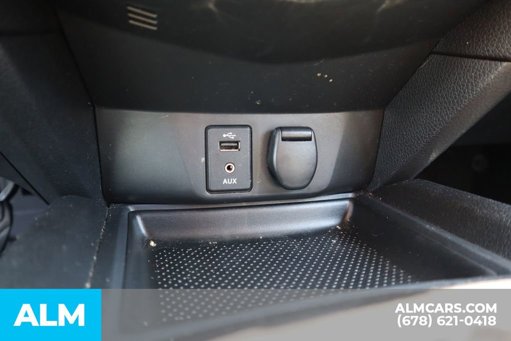 Used 2016 Nissan Rogue S w/ Appearance Package image 30