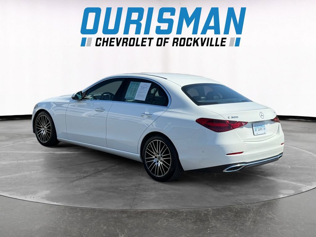Used 2022 Mercedes-Benz C 300 4MATIC Sedan w/ Exclusive Trim Package image 4