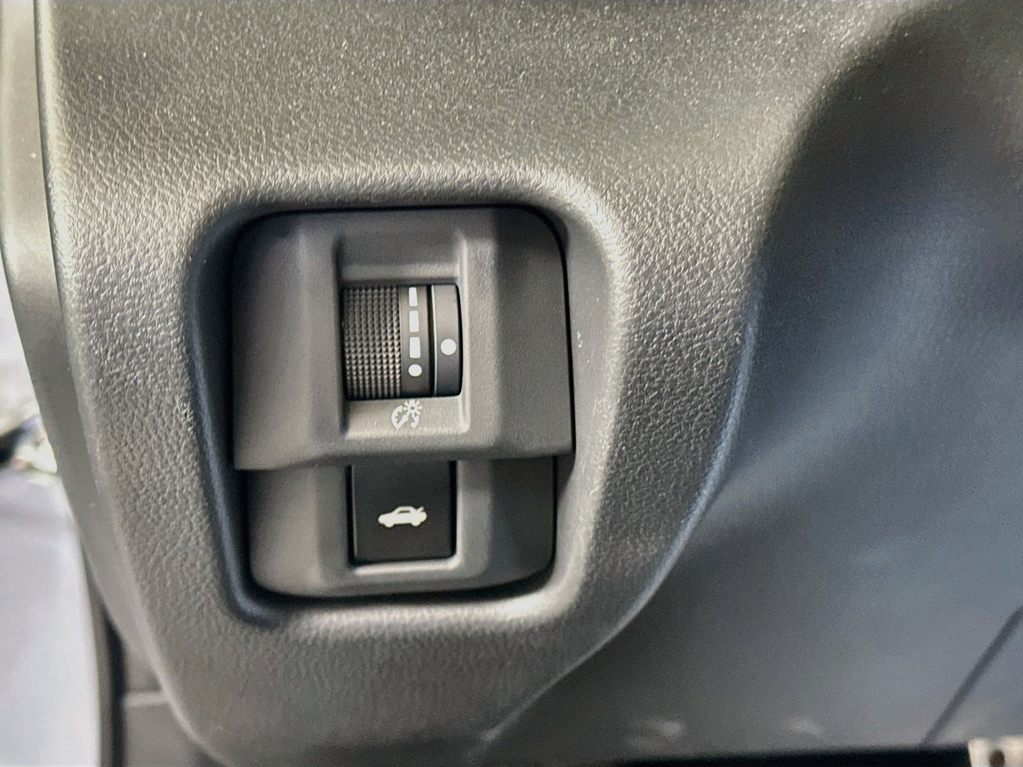 Used 2024 Toyota GR86 Premium RWD image 16