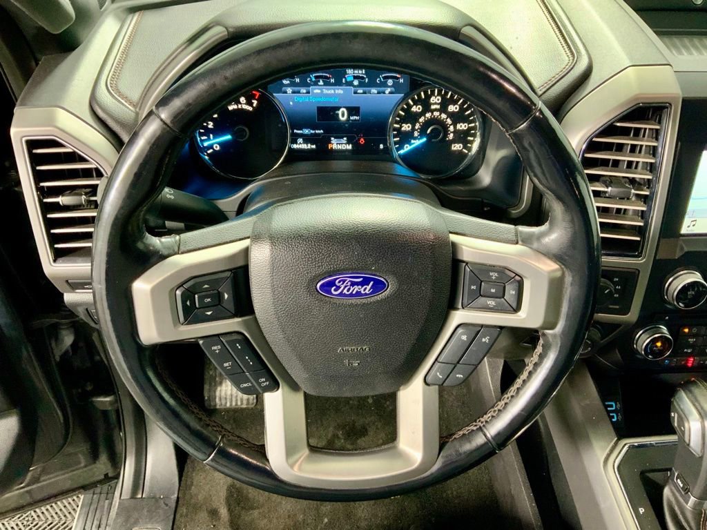 Used 2018 Ford F150 Platinum w/ Equipment Group 701A Luxury image 23