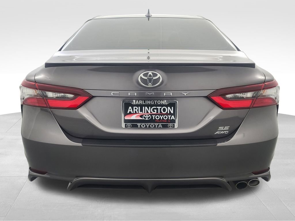 Used 2022 Toyota Camry SE w/ Cold Weather Package image 6