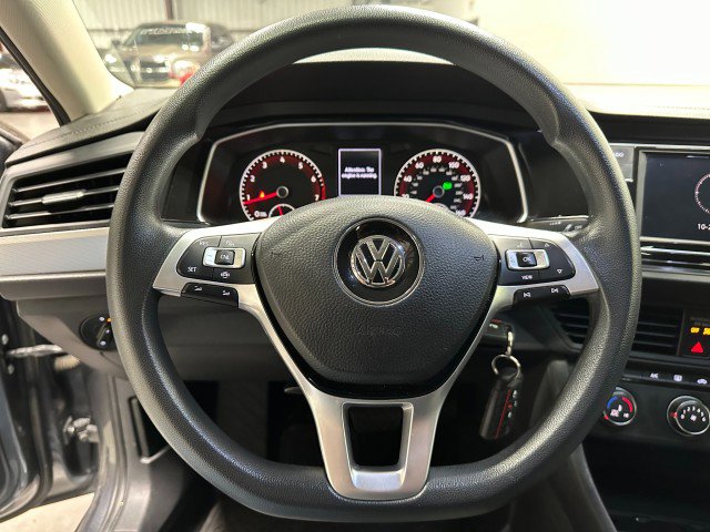 Used 2019 Volkswagen Jetta S image 17