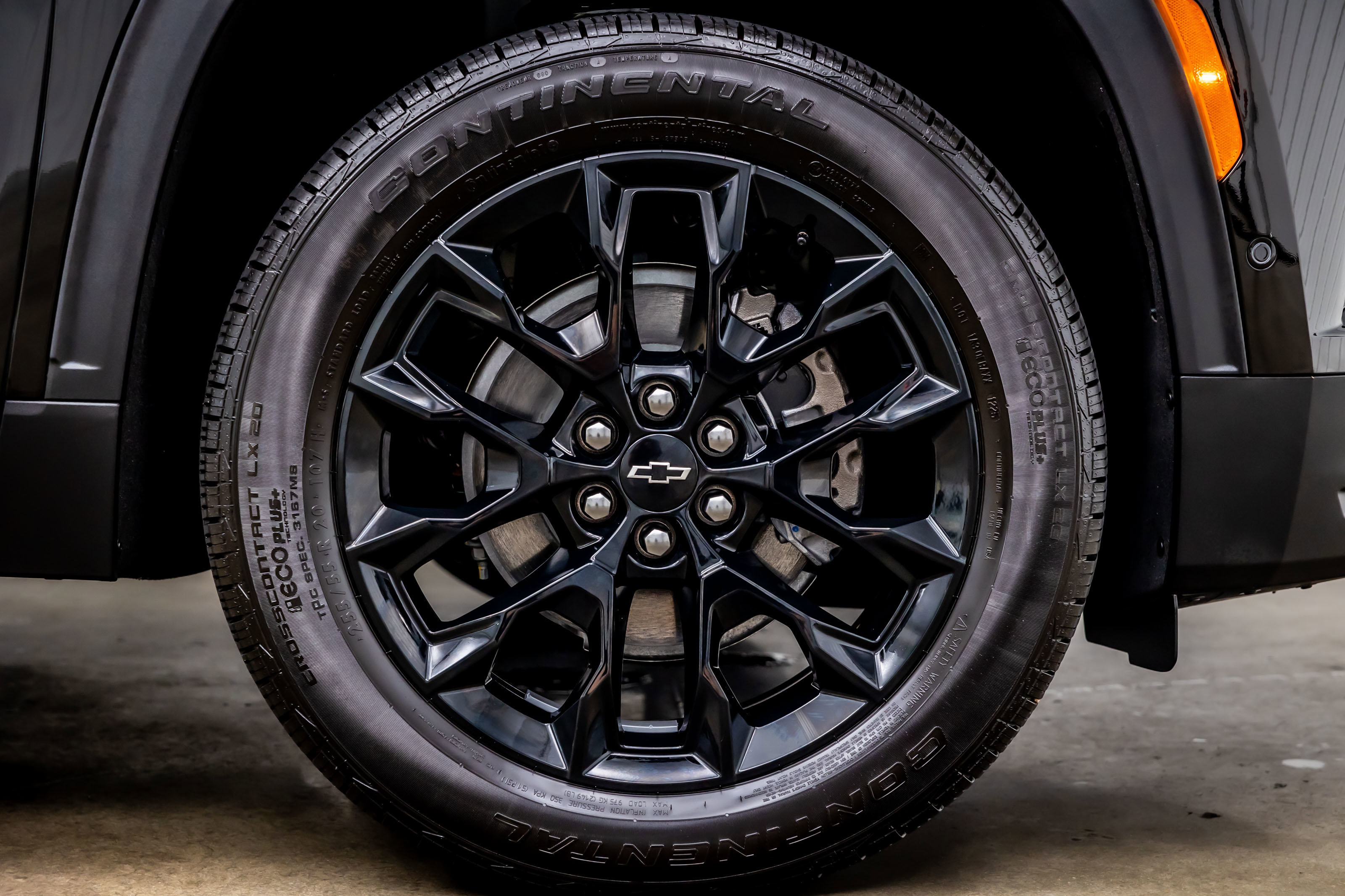 Used 2025 Chevrolet Traverse LT w/ Enhanced Driving Package image 34