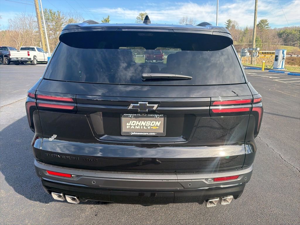 New 2026 Chevrolet Traverse LT w/ Midnight/Sport Edition image 6
